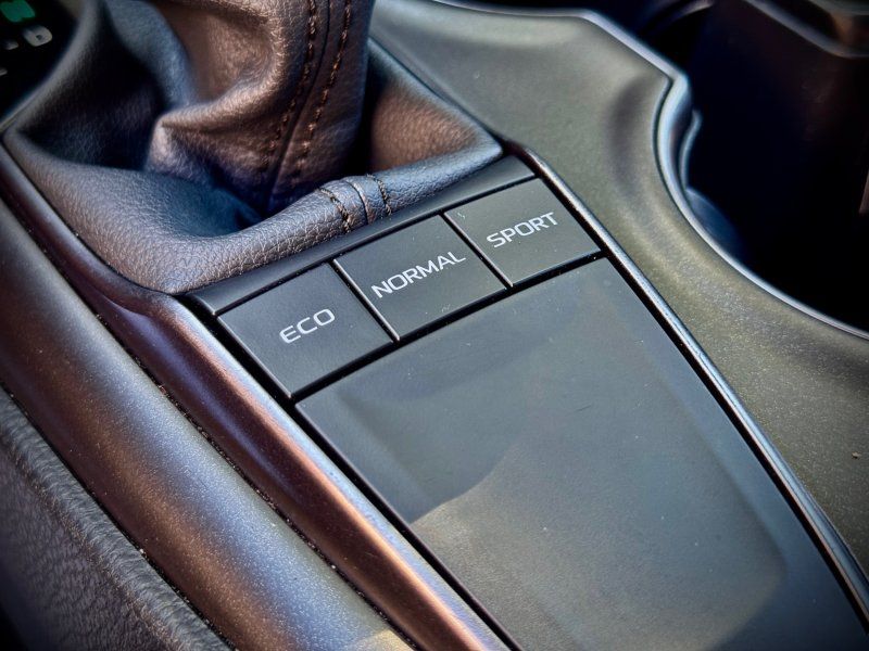 2024 Toyota Camry SE photo 17
