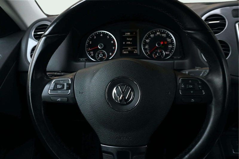 2017 Volkswagen Tiguan S - Photo 22