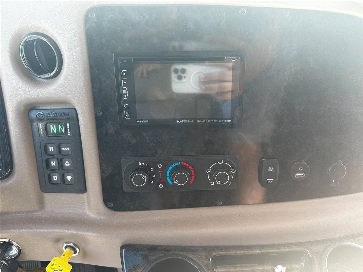 2019 Jayco Embark 65