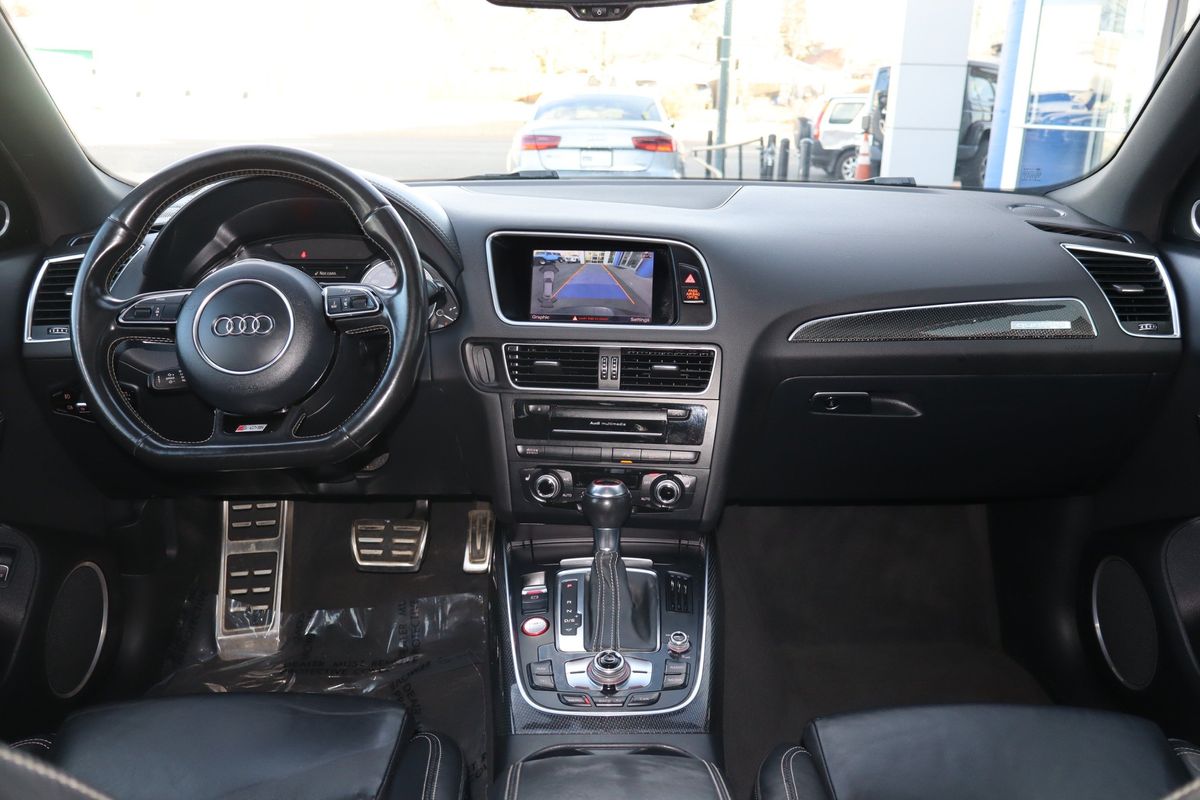 2016 Audi SQ5 3.0T Premium Plus