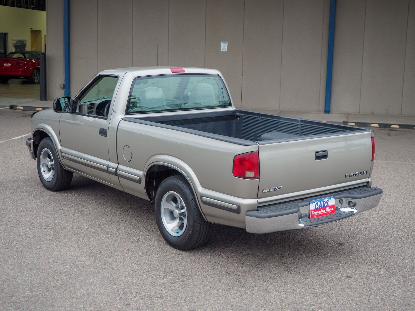 1999 Chevrolet S-10 8