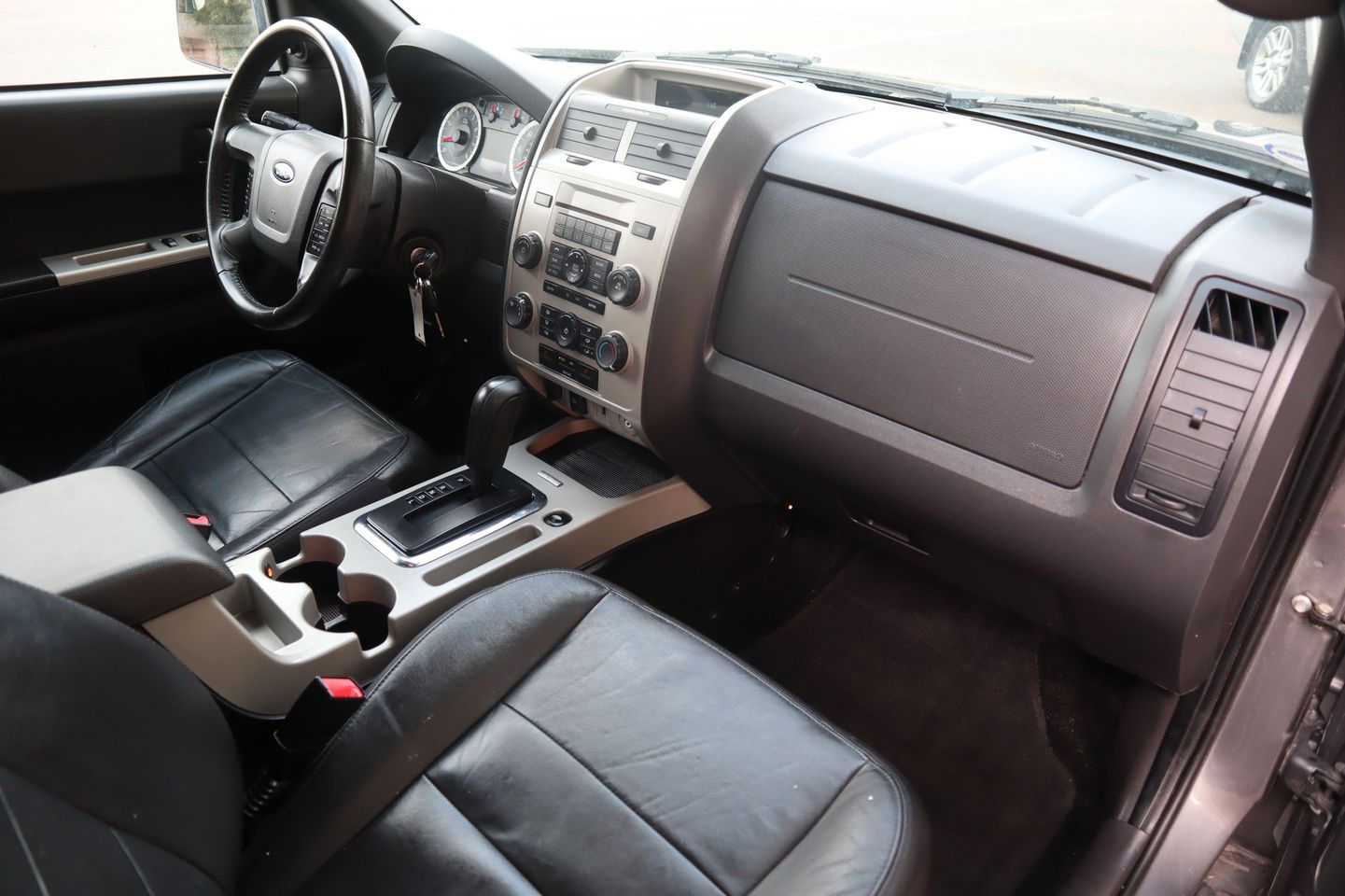 2012 Ford Escape XLT | Victory Motors of Colorado