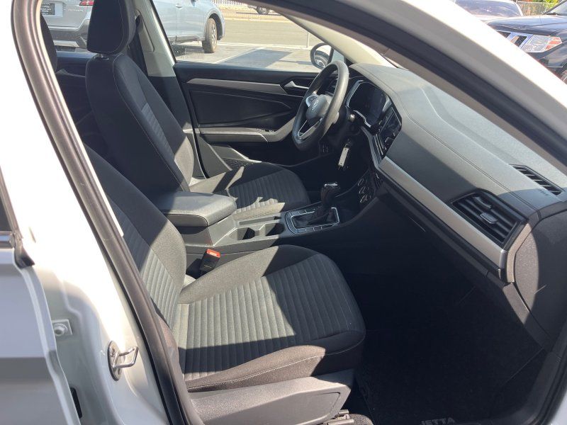 2022 Volkswagen Jetta S photo 11