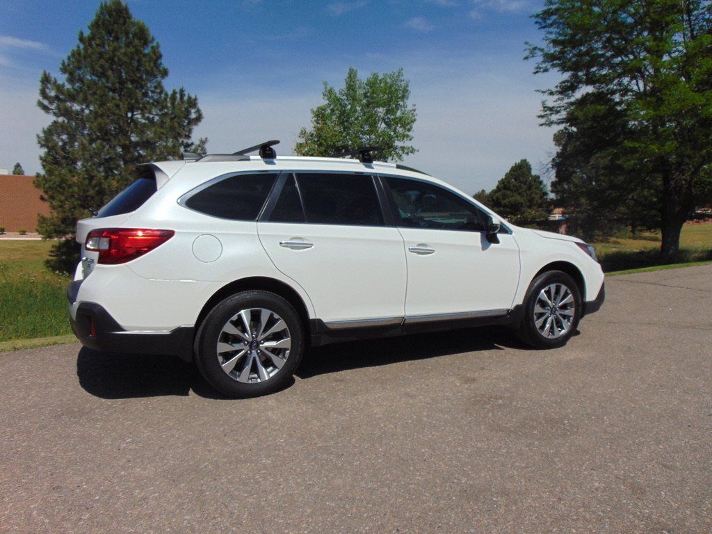 2018 Subaru Outback 3.6R Touring ClearShift