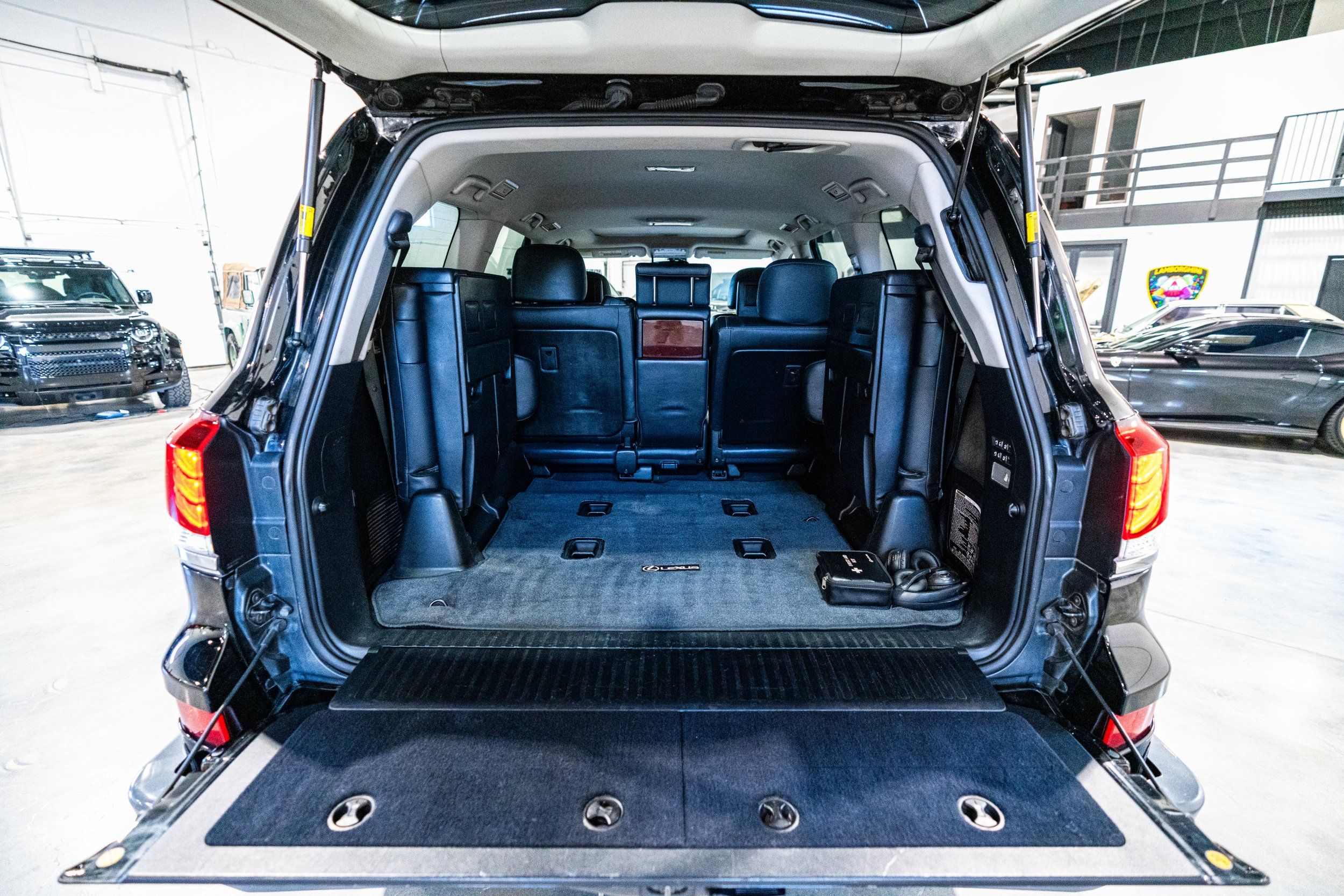 2013 Lexus LX 570, photo 44