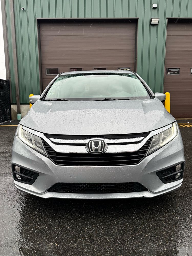 2018 Honda Odyssey EX-L photo 2