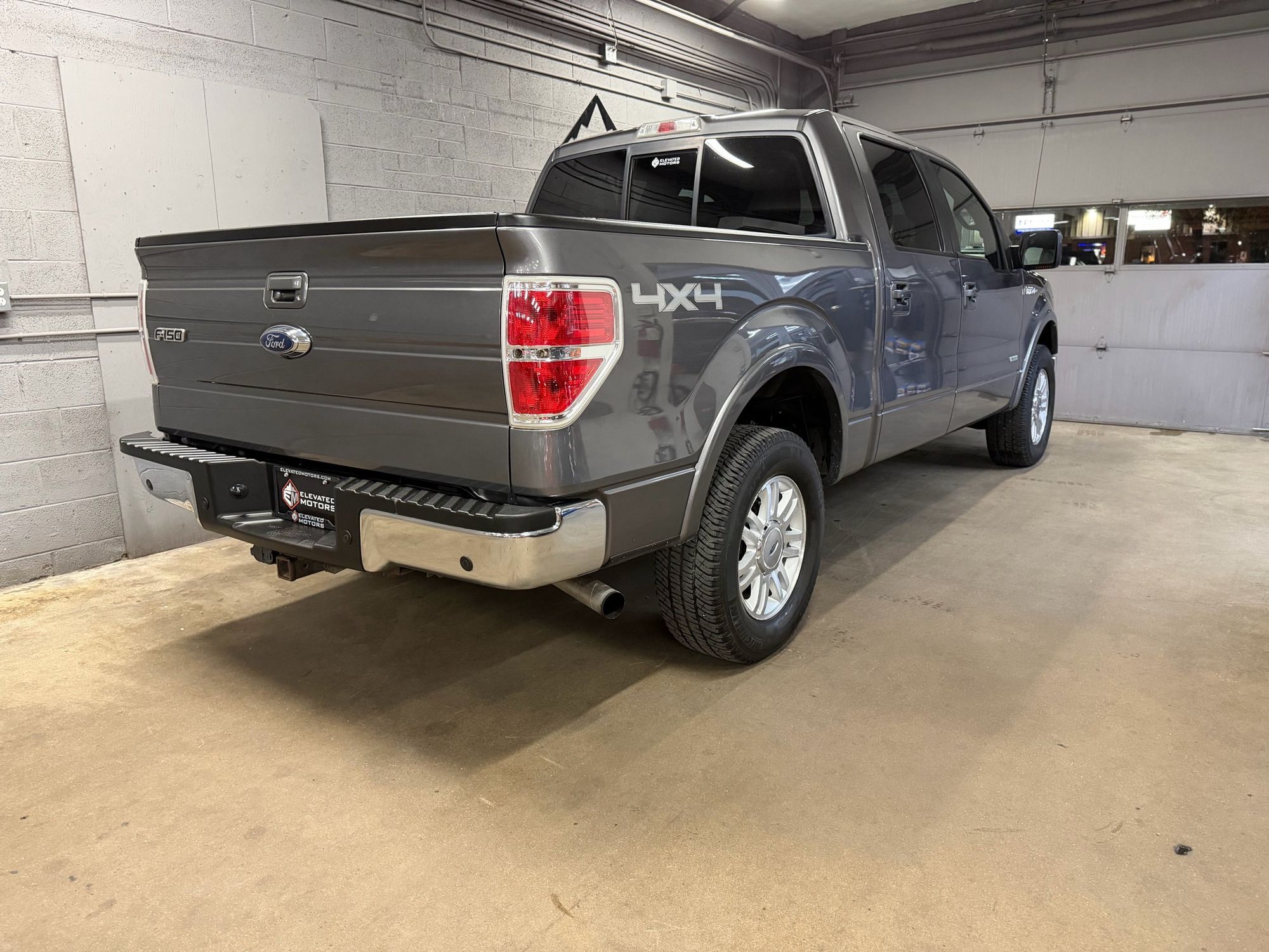 2012 Ford F-150 Lariat photo 4