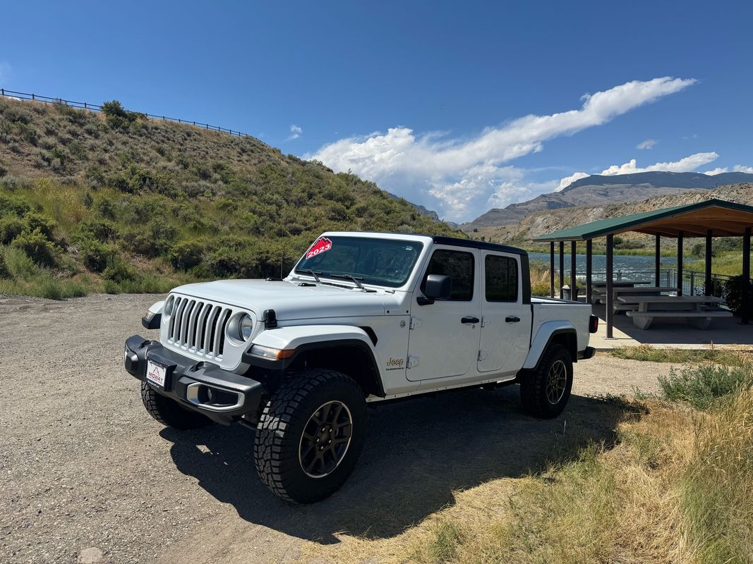 2023 Jeep Gladiator Overland - Photo 56