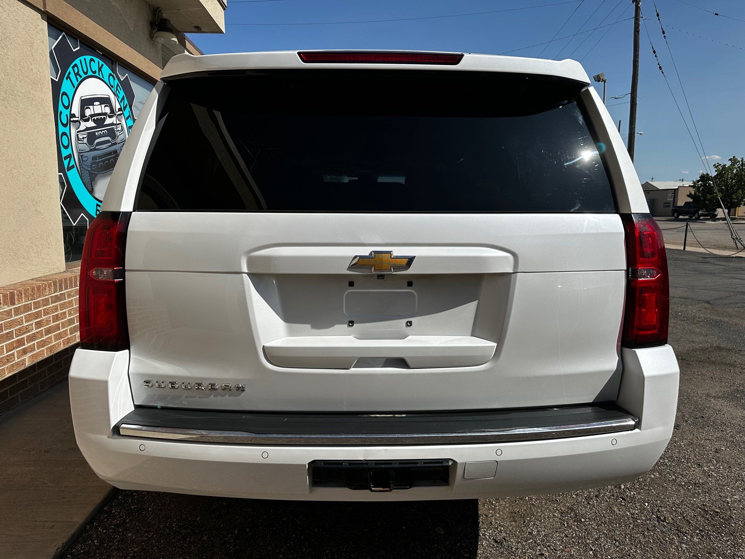 2016 Chevrolet Suburban LTZ photo 3