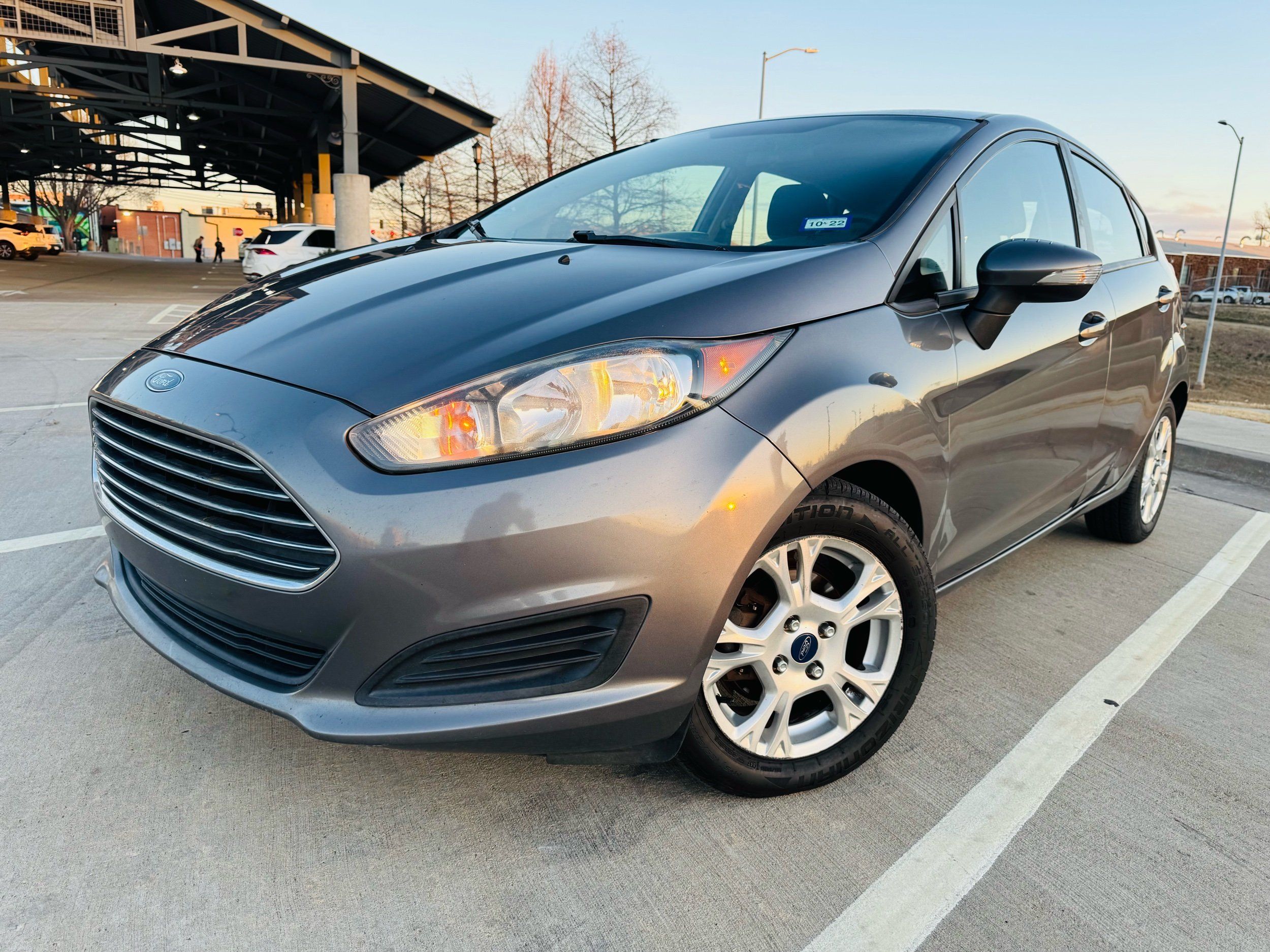 2014 Ford Fiesta SE's photo