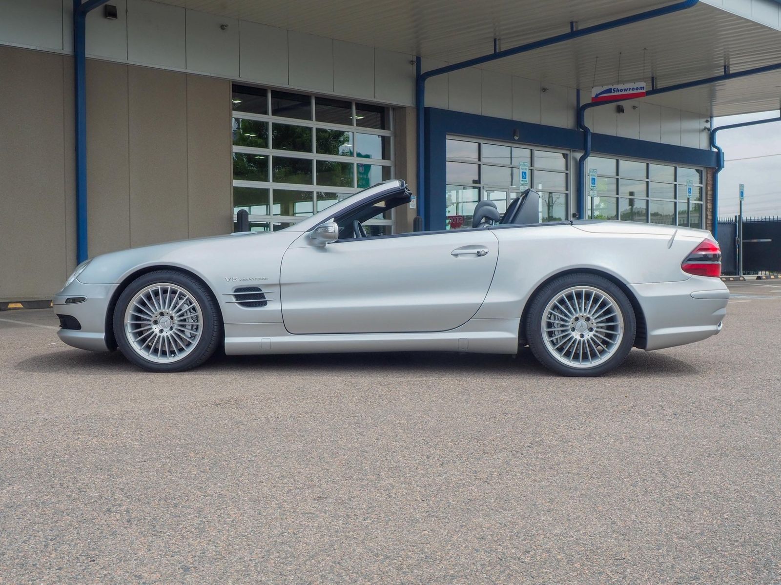 2004 Mercedes-Benz SL-Class 15