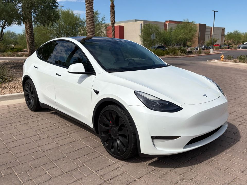2022 Tesla Model Y Performance Dual Motor All-Wheel Drive