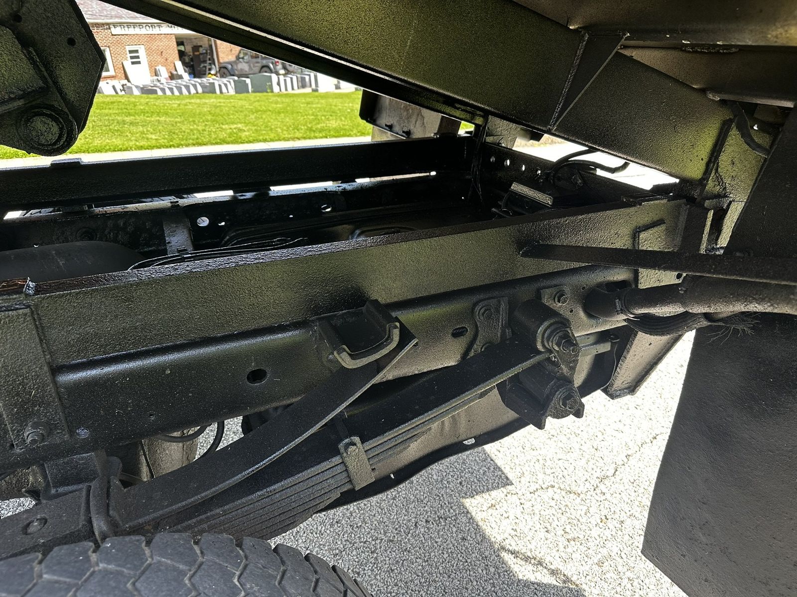 2014 Ford F-550 Chassis 26