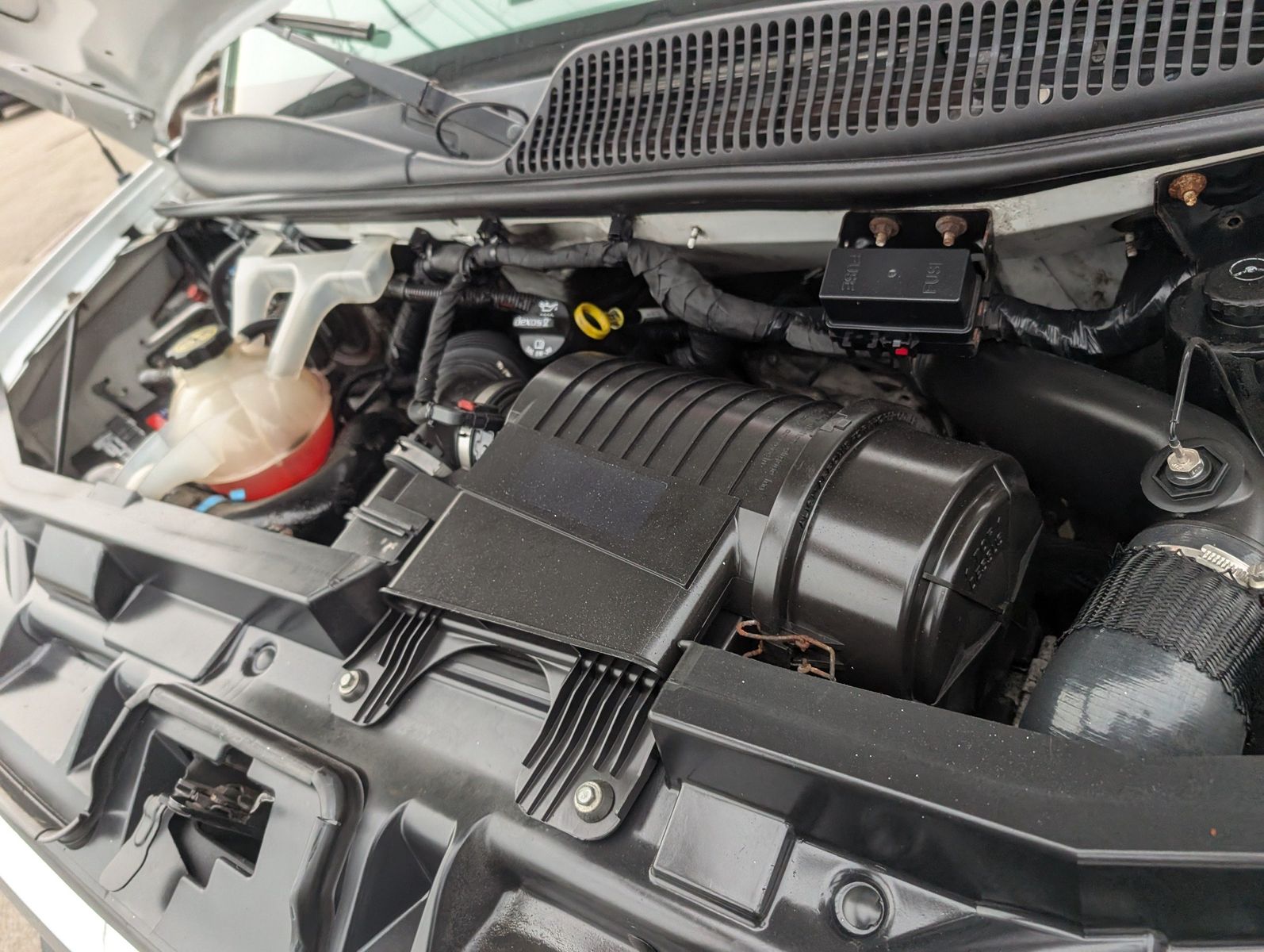 2018 GMC Savana Cargo 50