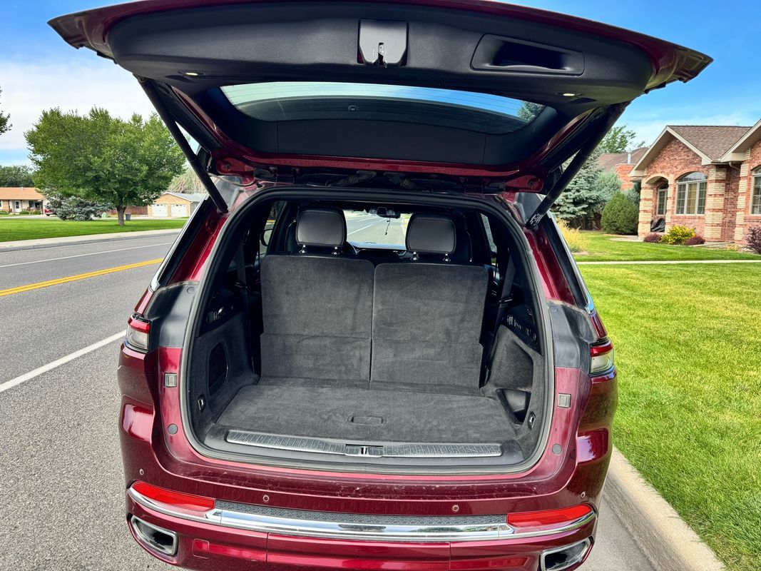 2021 Jeep Grand Cherokee L Overland - Photo 9