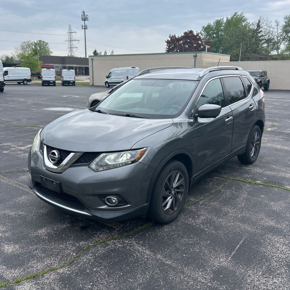 2016 Nissan Rogue SL AWD's photo