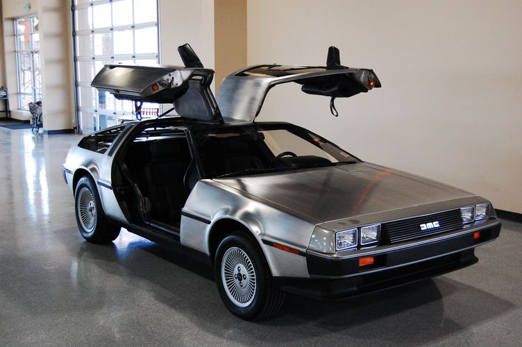 1981 DeLorean DMC-12 Base | Cars Remember When