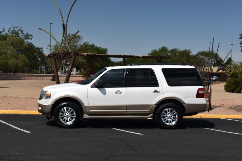 2012 Ford Expedition XLT photo 4