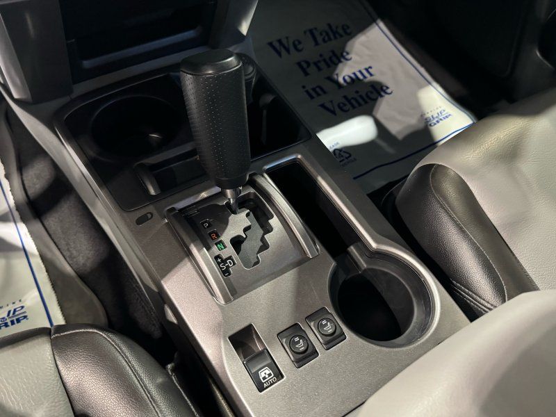 2013 Toyota 4Runner Trail, photo 38