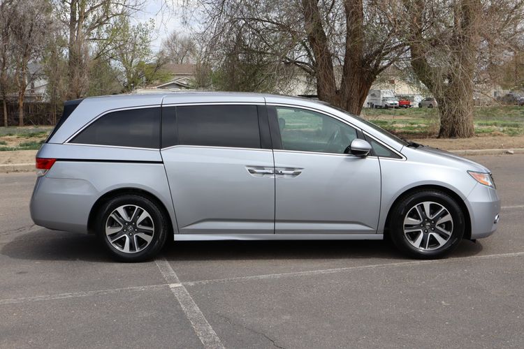 2016 Honda Odyssey Touring Elite Victory Motors of Colorado