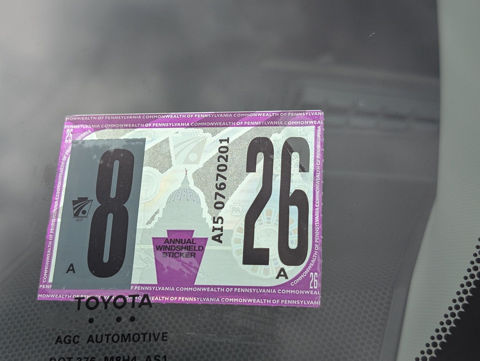 2017 Toyota RAV4 34