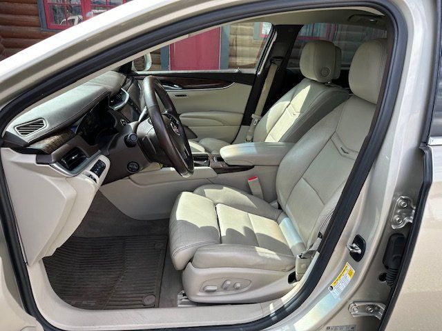 2014 Cadillac XTS Premium photo 8