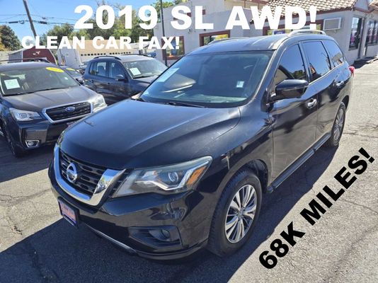 2019 Nissan Pathfinder SL
