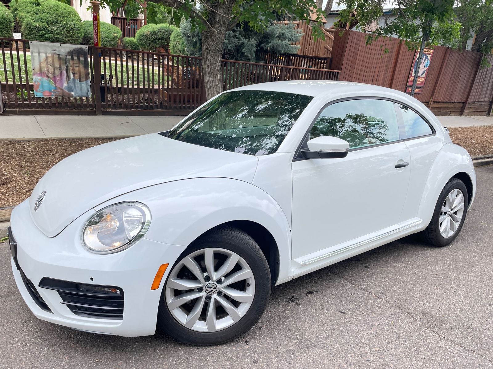 2017 Volkswagen Beetle 1.8T Classic Michael Auto Sales LLC