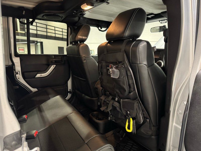 2012 Jeep Wrangler Unlimited Call of Duty MW3, photo 18