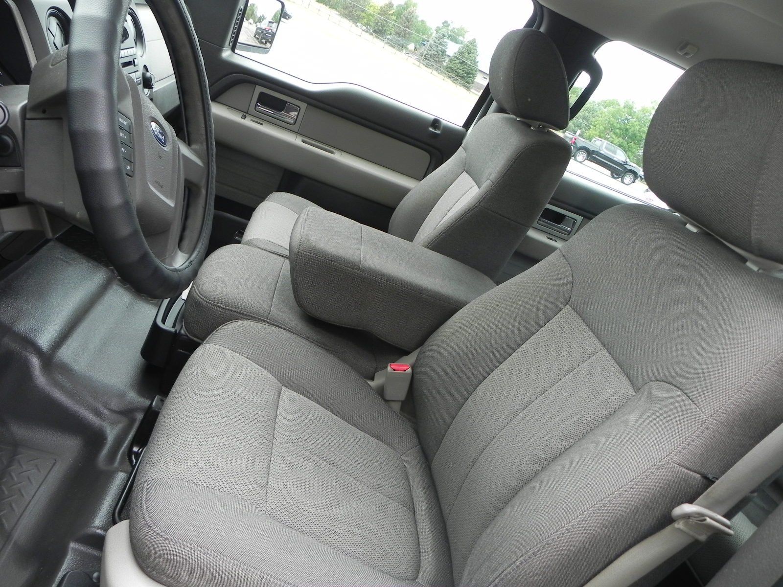 2010 Ford F-150 XL photo 15