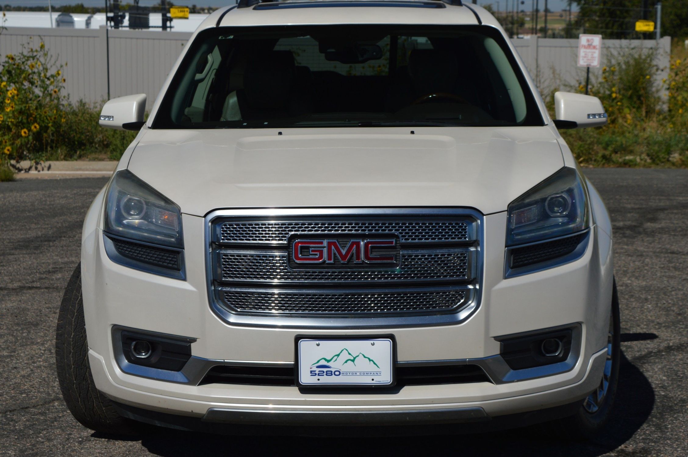 2015 Gmc Acadia Denali photo 48