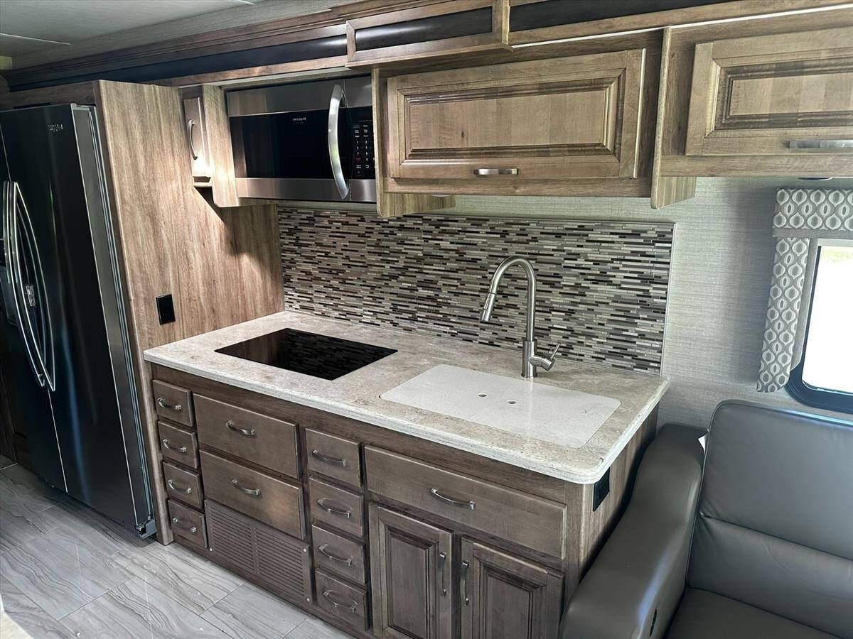 2019 Jayco Embark 77
