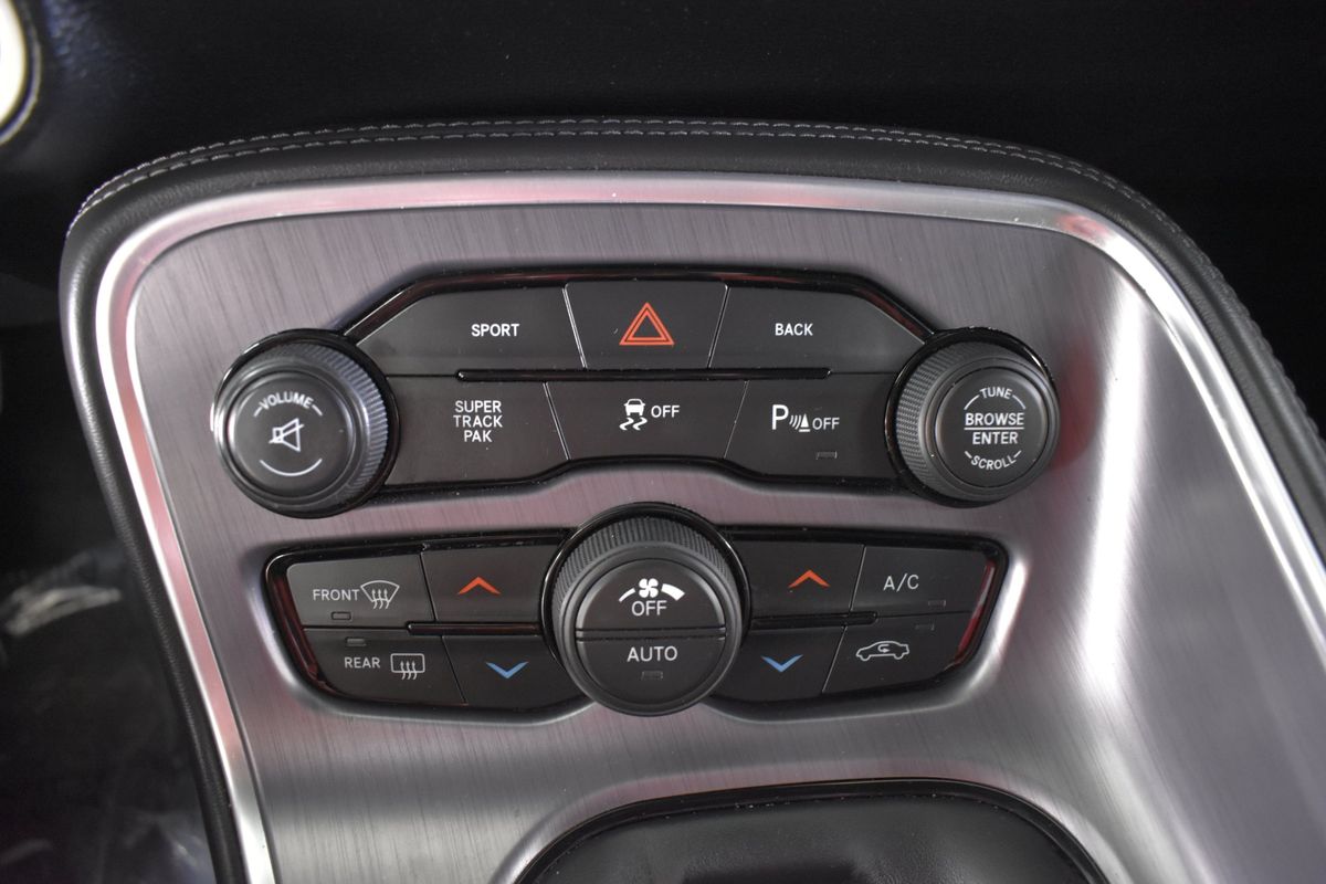 2015 Dodge Challenger R/T