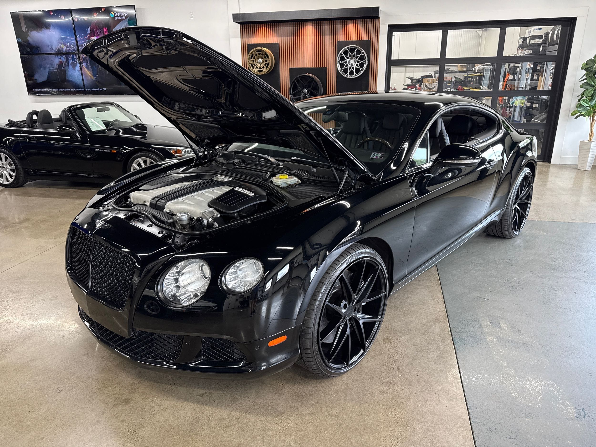 2012 Bentley Continental GT photo 46