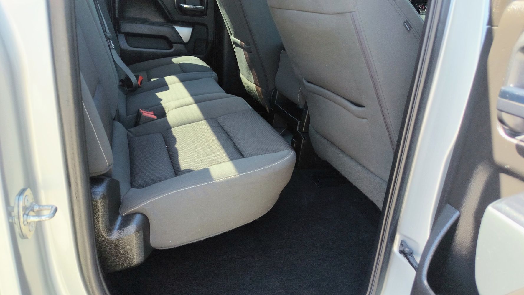 2016 Chevrolet Silverado 1500 LT photo 11
