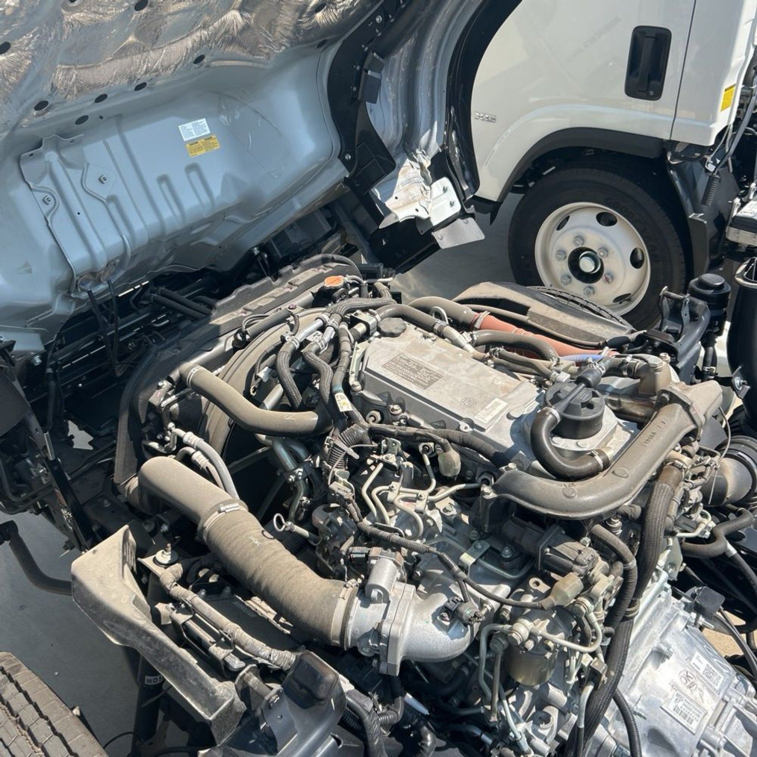 2024 Chevrolet Silverado photo 17