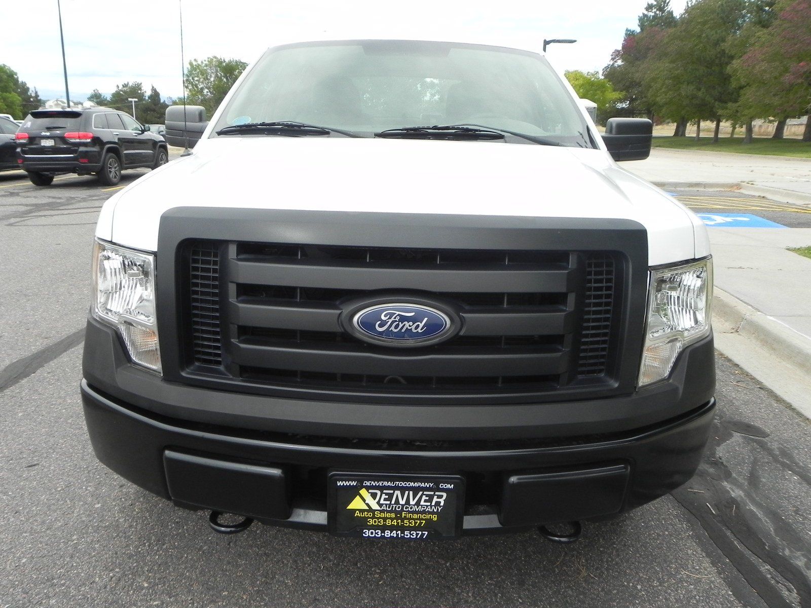 2010 Ford F-150 XL photo 5