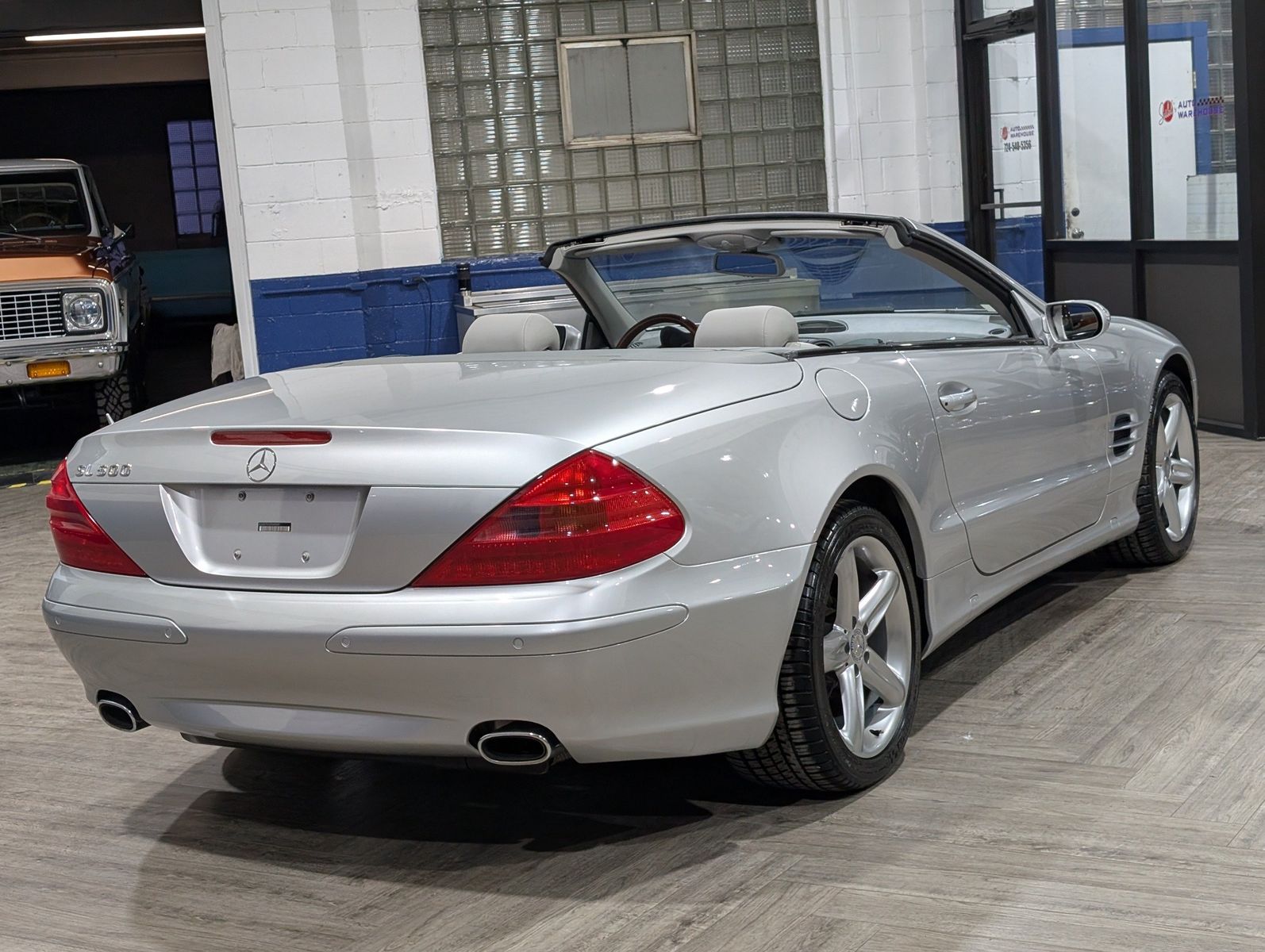 2004 Mercedes-Benz SL 500 26