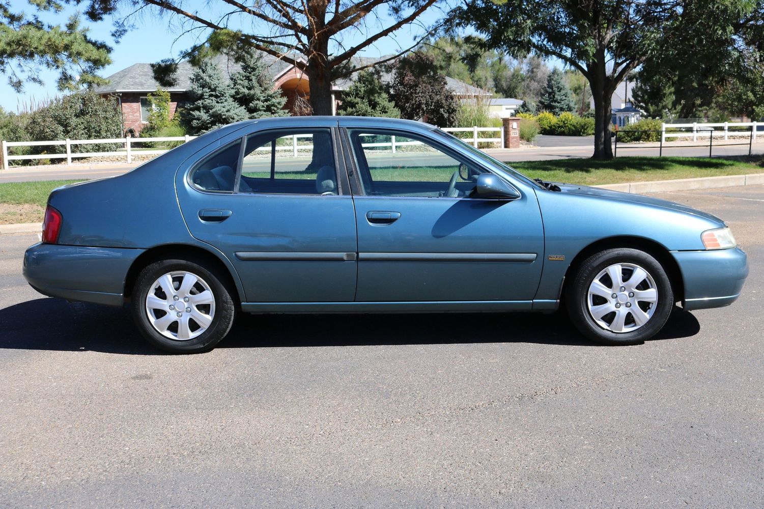 Nissan altima 2001