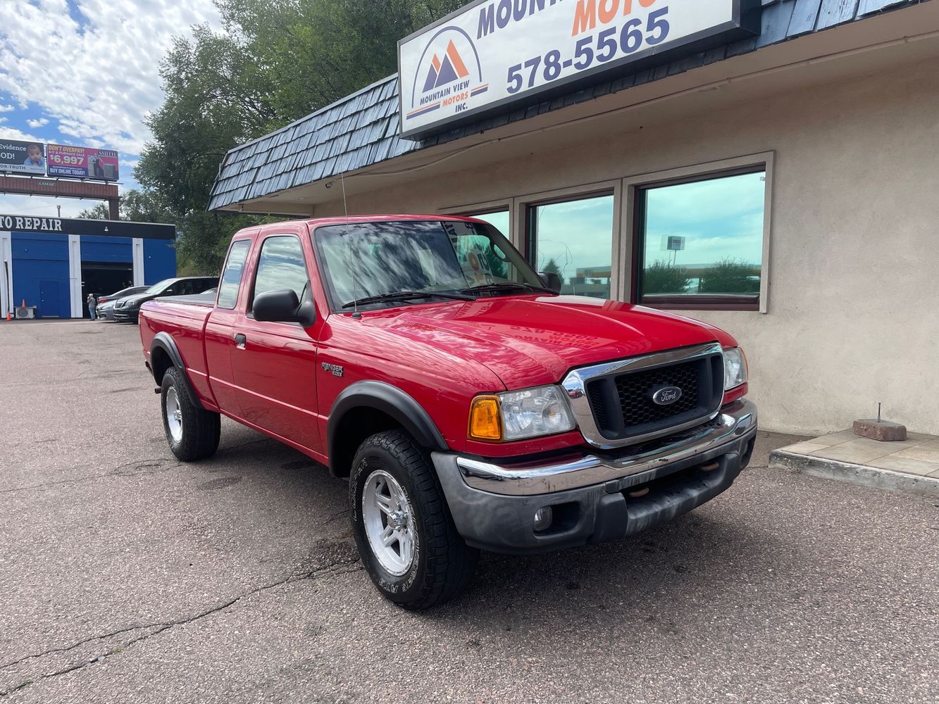 2005 Ford Ranger XL photo 2