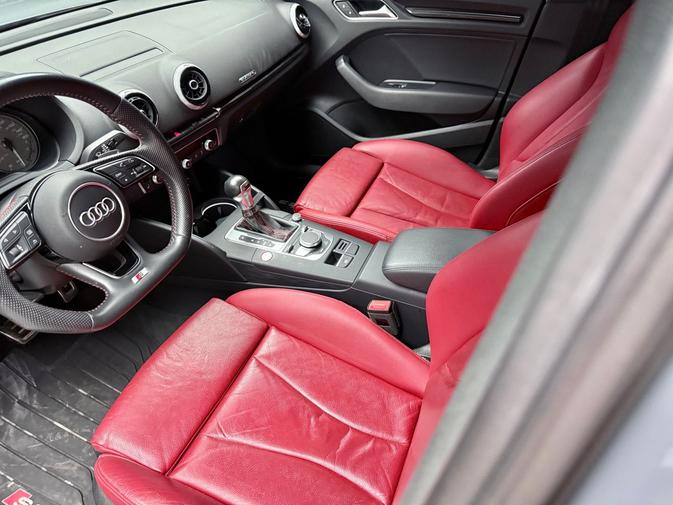 2020 Audi S3 Premium photo 7