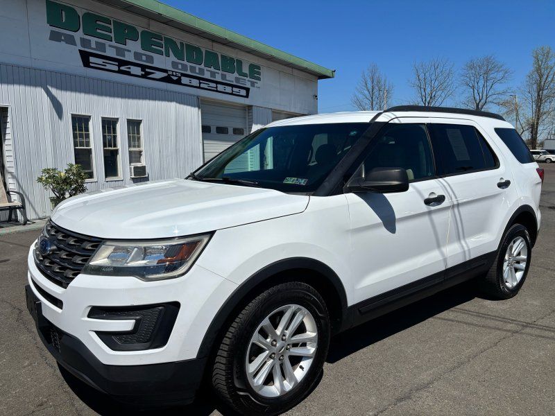 2016 Ford Explorer