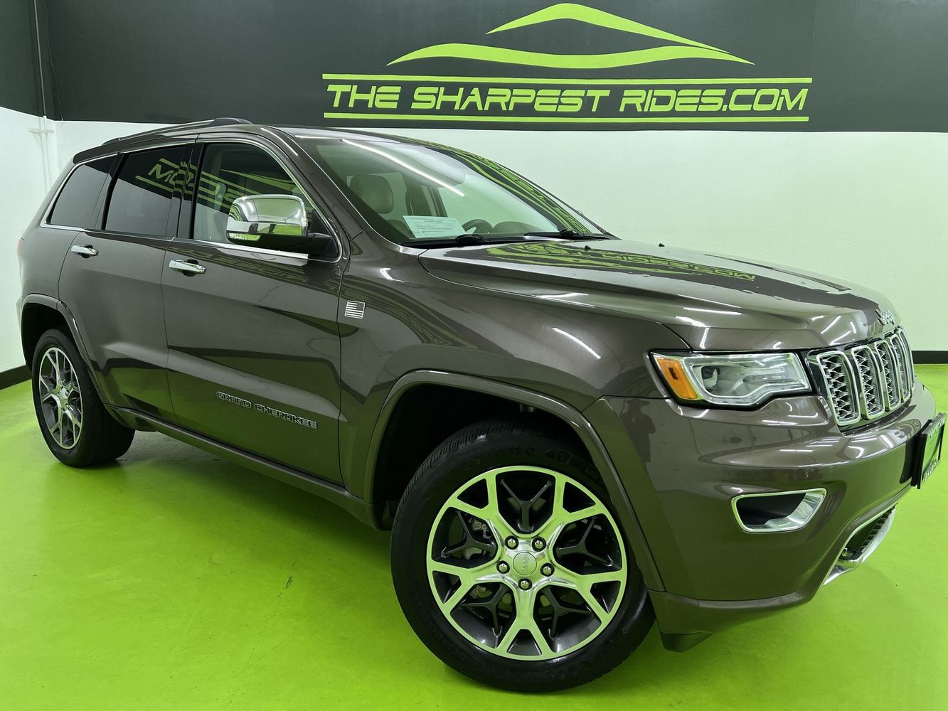 2019 Jeep Grand Cherokee Overland 4WD's photo