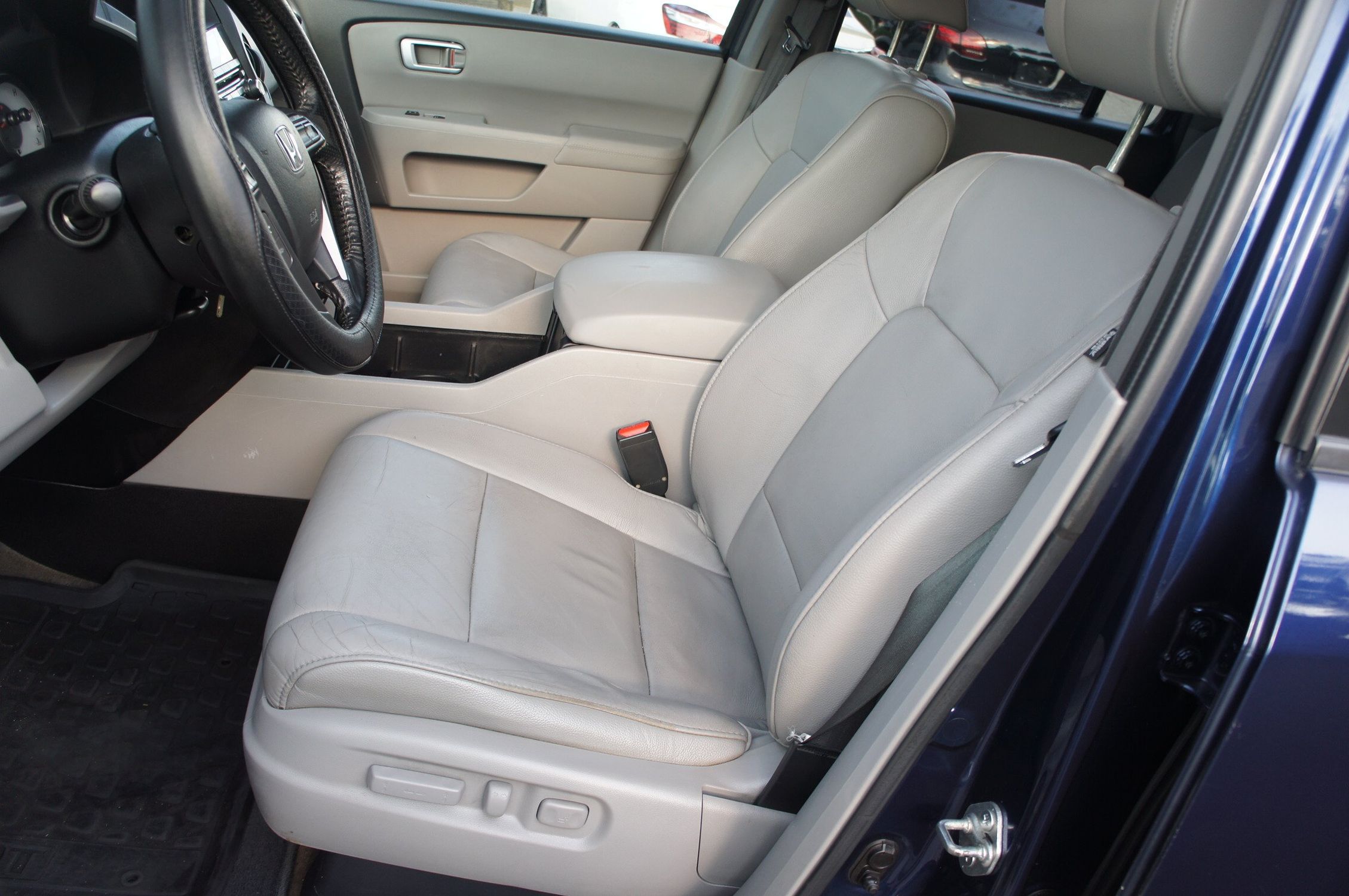 2013 Honda Pilot EX-L photo 26