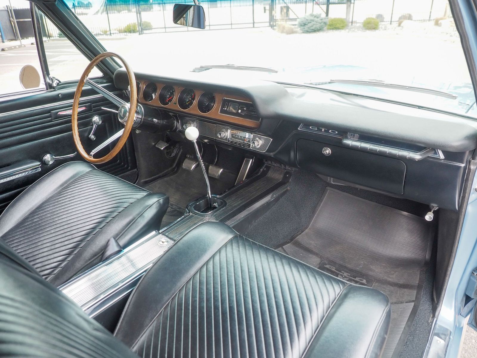 1965 Pontiac GTO 50
