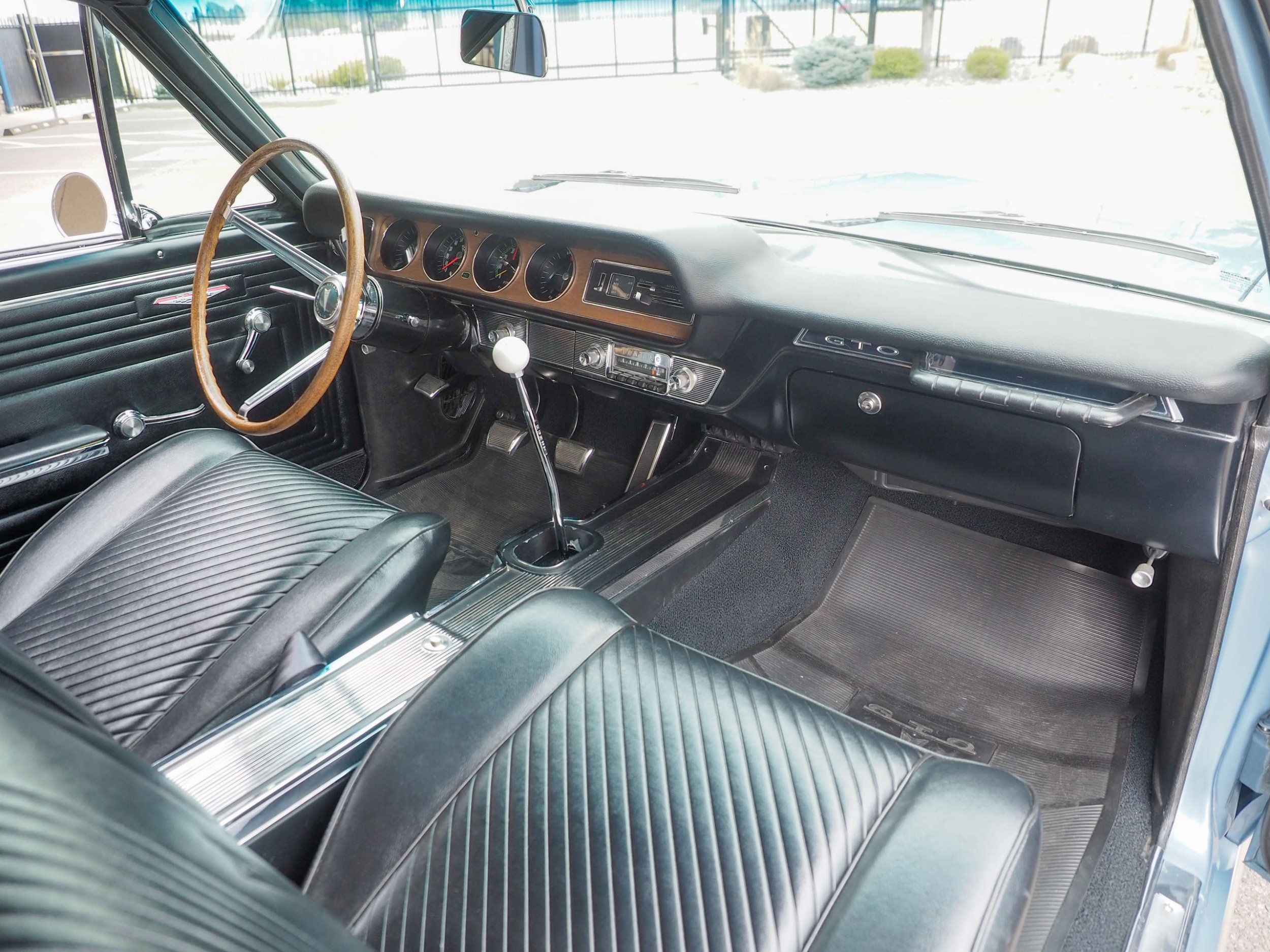 1965 Pontiac GTO Blue 