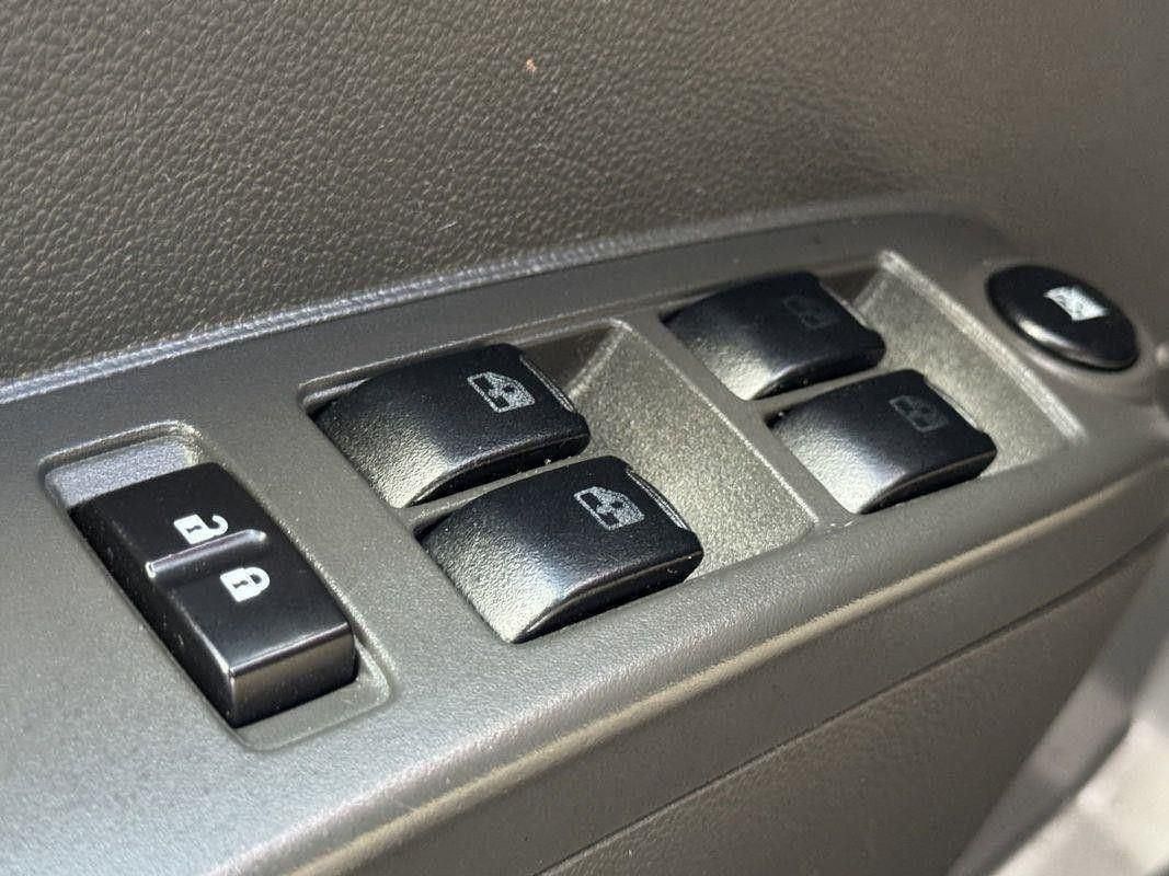 2015 Chevrolet Spark LT photo 16