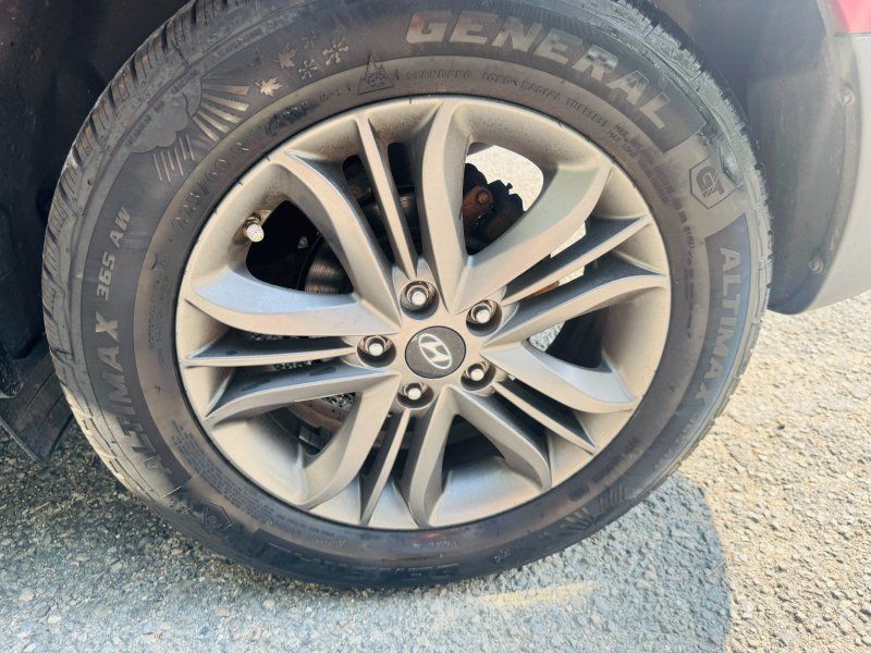 2015 Hyundai Tucson SE photo 9