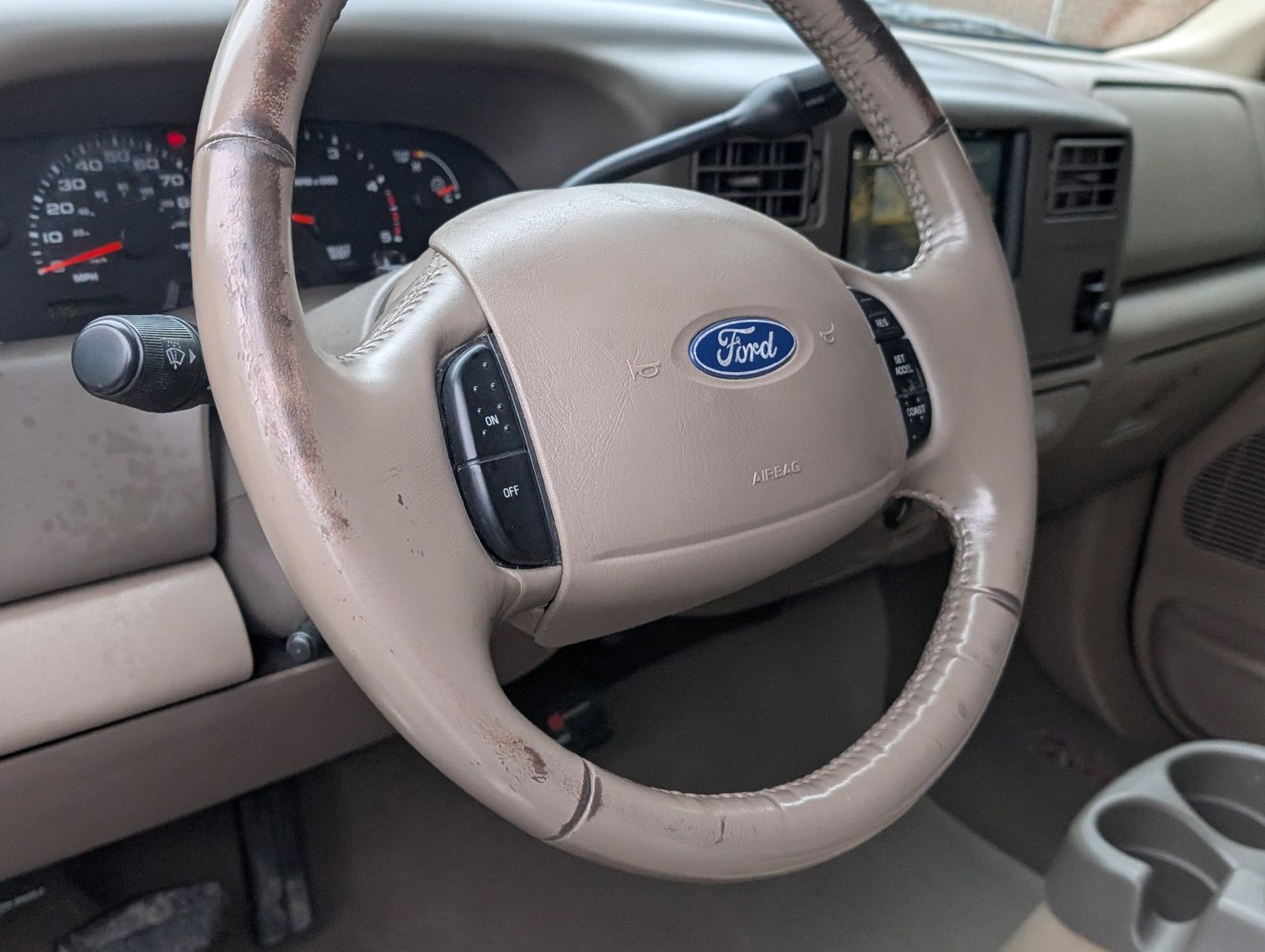 2004 Ford F-350 Super Duty 153