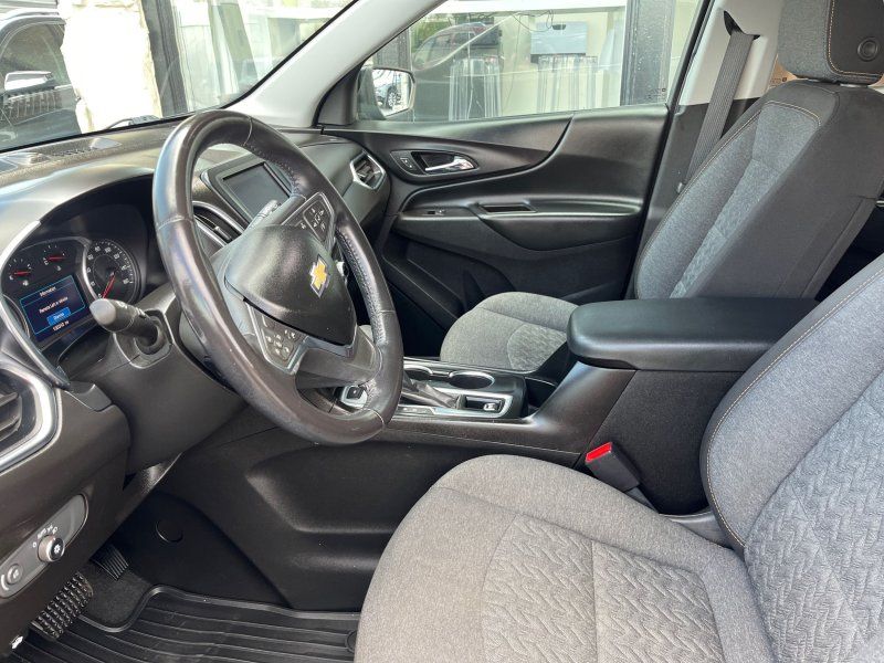 2022 Chevrolet Equinox LT photo 7
